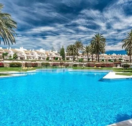 Апартаменты 2 Bedroom Flat In Nueva Andalucia